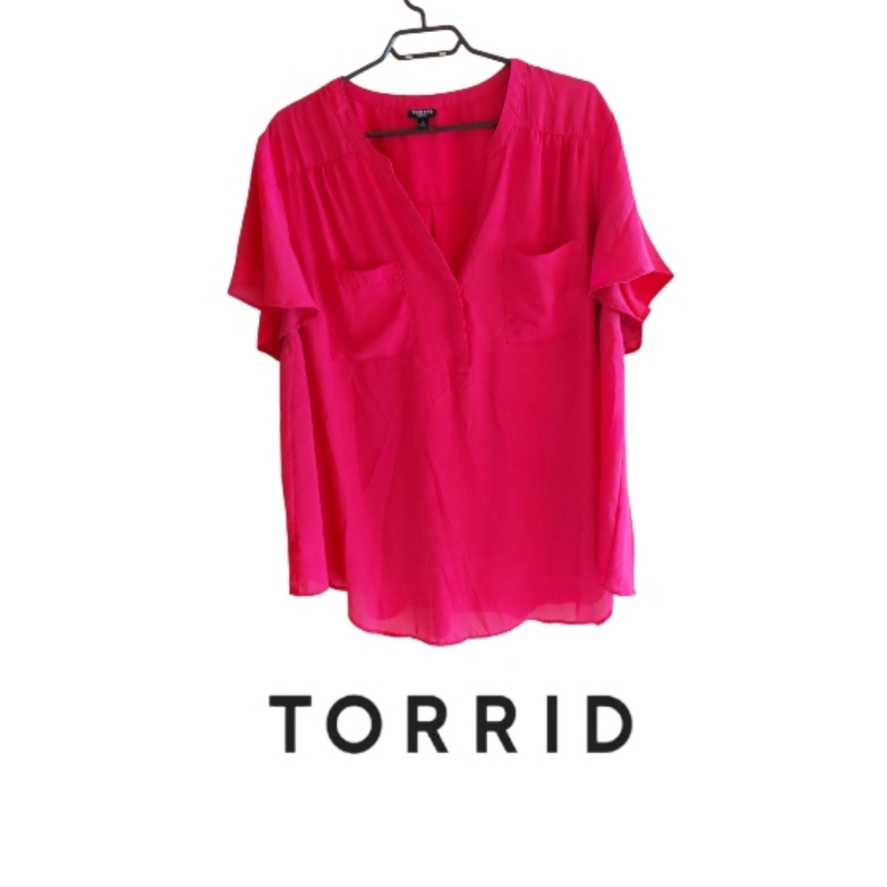 Torrid Harper Bright Pink Top With Pockets